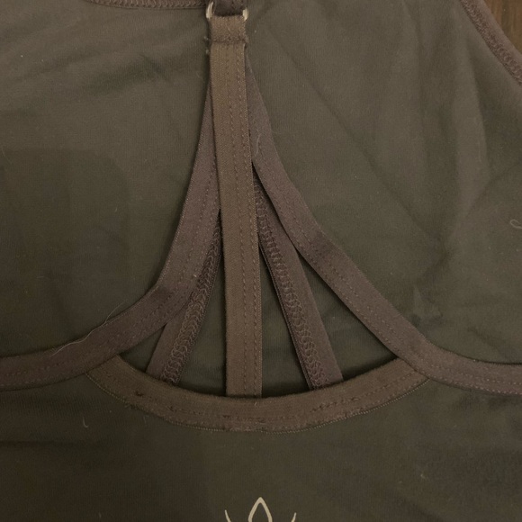 BEYOND YOGA Workout Halter Top - Picture 3 of 4